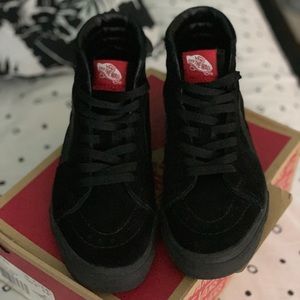 black suede sk8-hi vans